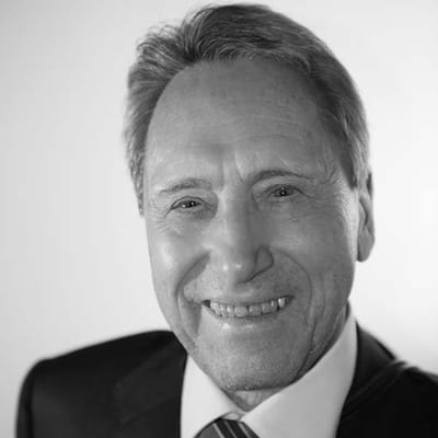 Porträt Bernhard Bächer