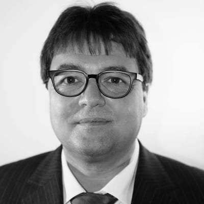 Porträt Stefan Bär